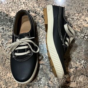 COUGAR Tennys